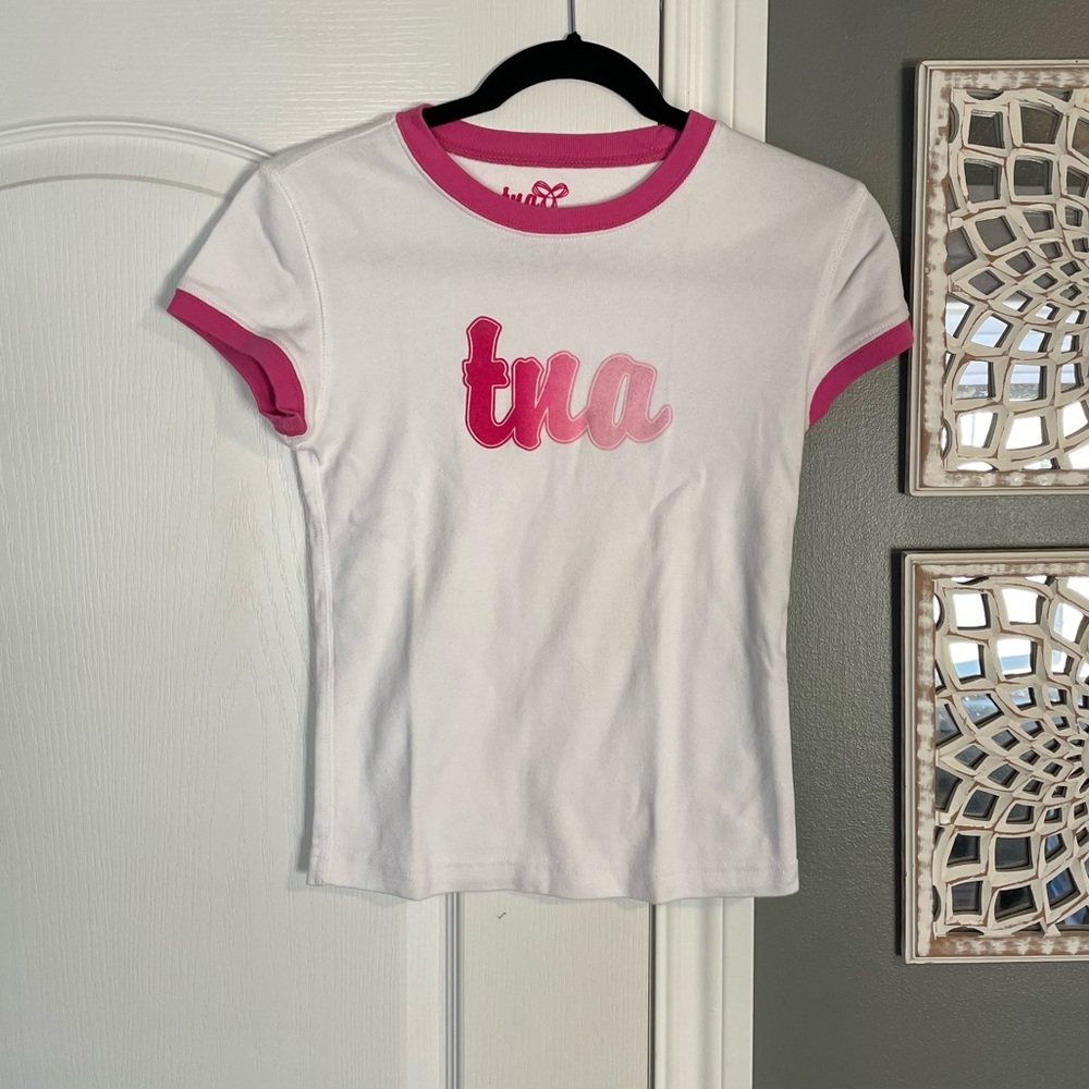 Aritzia | TNA Baby T-shirt